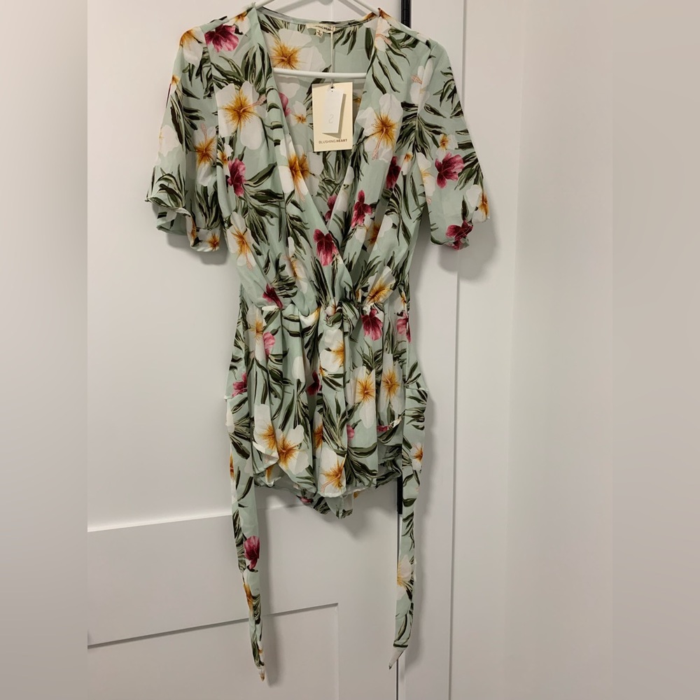 NWT Mint Green Tropical Floral Summer Romper Size S